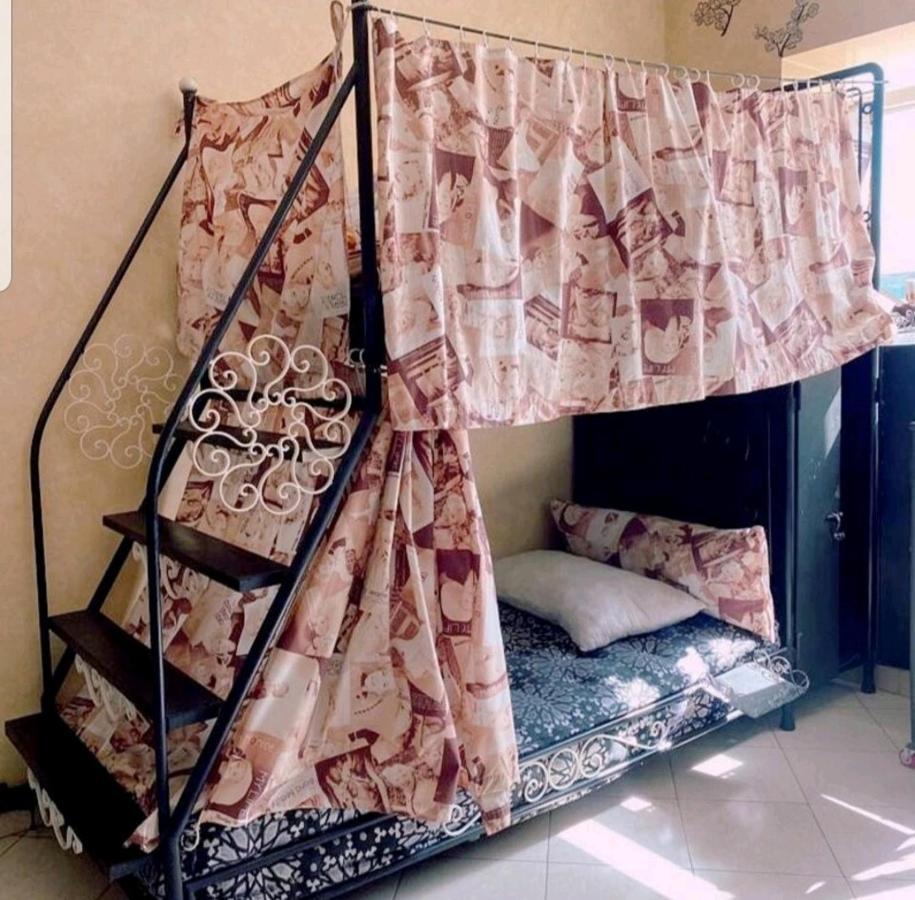 Aertisticspace In The Center 4Bunk Dormroom Танжер Екстериор снимка
